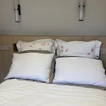 Beau 2 Pieces A Cannes, 4 Couchages Refait A Neuf, 15mn A Pied Du Palais Des Festival * Cannes