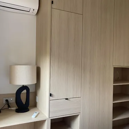 Beau 2 Pieces A Cannes, 4 Couchages Refait A Neuf, 15mn A Pied Du Palais Des Festival * Cannes